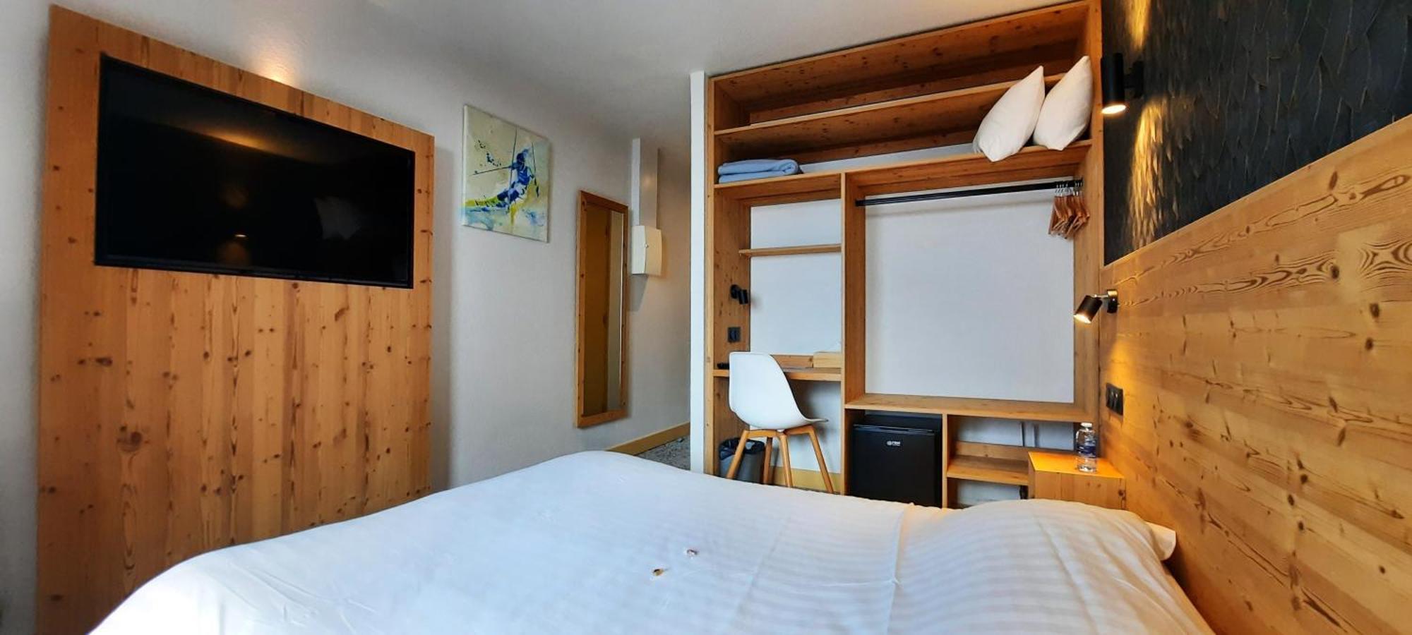 אלפה ד'הואז Hotel Les Bruyeres מראה חיצוני תמונה